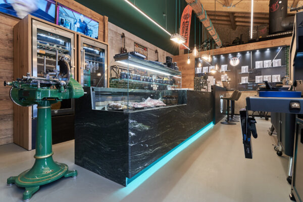 stoi-shop-2022-_A724032-web